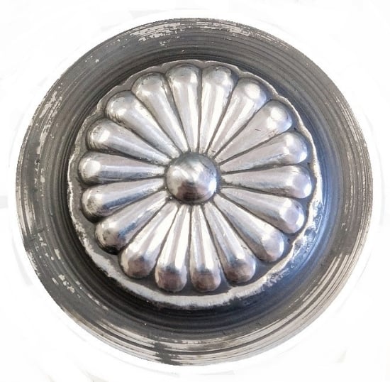 Picture of Impression Die Medium Daisy Concho