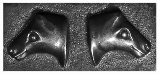 Picture of Impression Die Both Sides of a Simple Hound