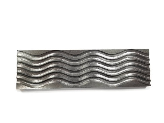 Picture of 6-Row Triple Wave Pattern Plate