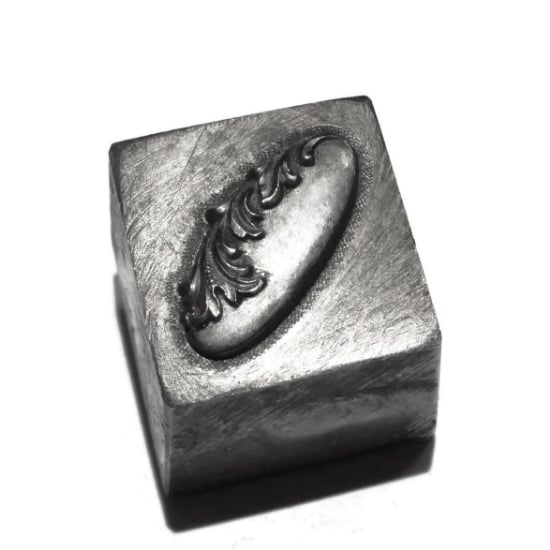 Picture of Impression Die Flourished Oval
