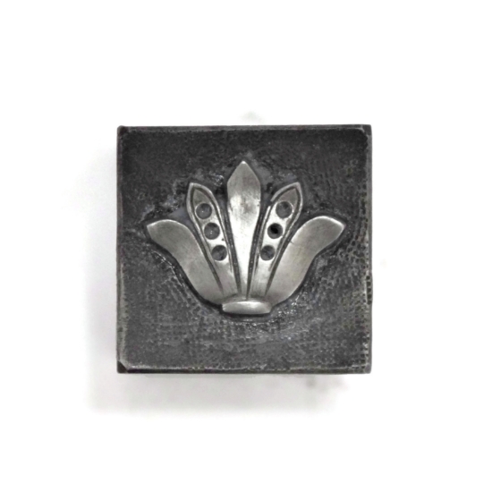 Picture of **Breaking Master** Impression Die Nouveau Flower