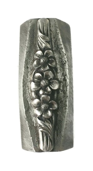 Picture of Impression Die Flowers on a Branch