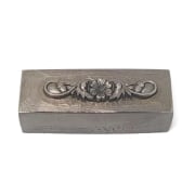 Picture of Impression Die Flower with Acorns Chain Pin