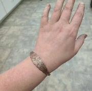 Picture of *REDESIGNED* Pancake Die B024D Wide Center Wave Barrette-Small