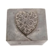 Picture of Impression Die Floral Cluster Heart