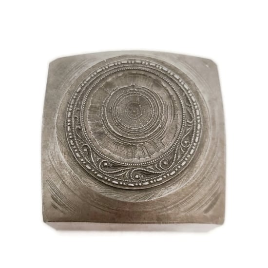 Picture of Impression Die Swirls Circle Pendant