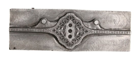 Picture of Impression Die Three-Setting Filigree Ring