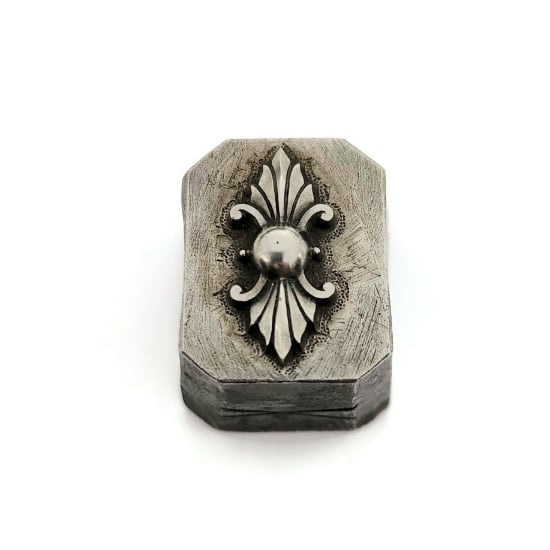 Picture of Impression Die Whiting & Davis Flourish Link