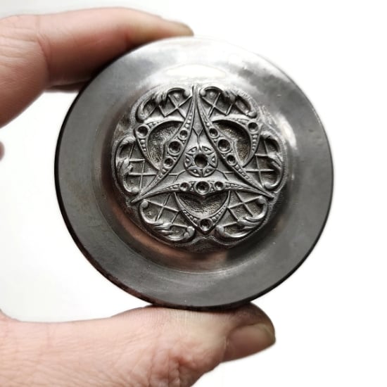 Picture of Impression Die Triangle Trefoil