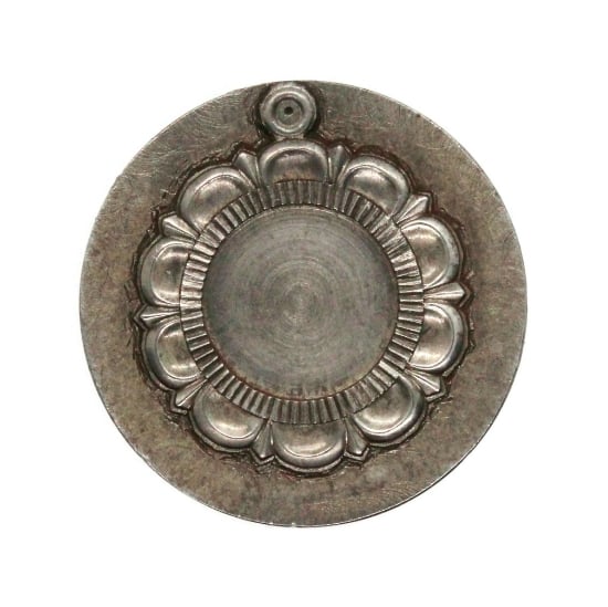 Picture of Impression Die Simple Ruffled Pendant