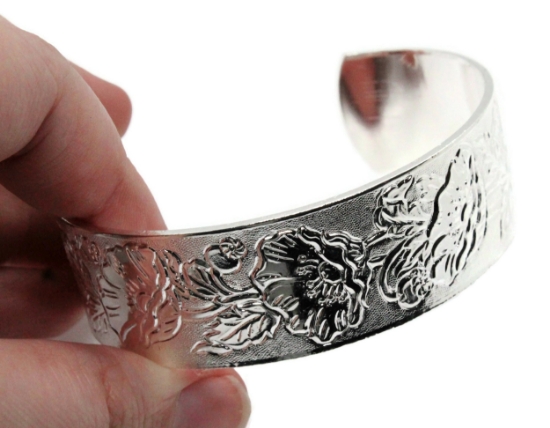 Picture of Silver Plated Cuff Bracelet - Wild Poppies