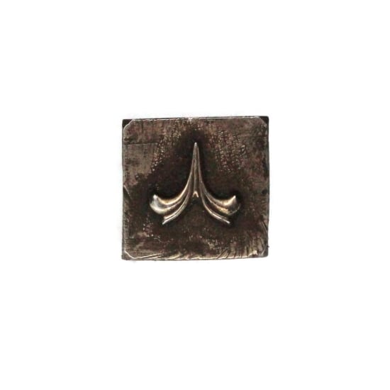 Picture of Impression Die Victorian 'V'