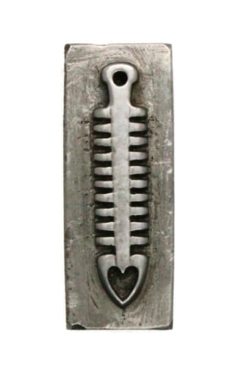 Picture of Impression Die Fish Skeleton Heart Drop
