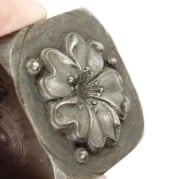 Picture of Impression Die Giant Flower with Setting