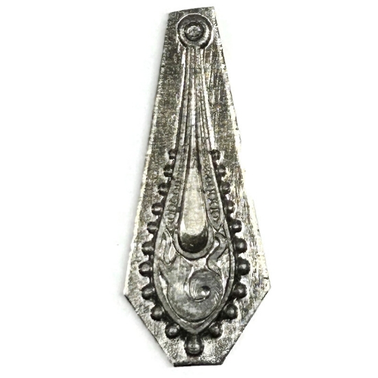 Picture of Sterling Silver Stamping "Earring w/ Detail"