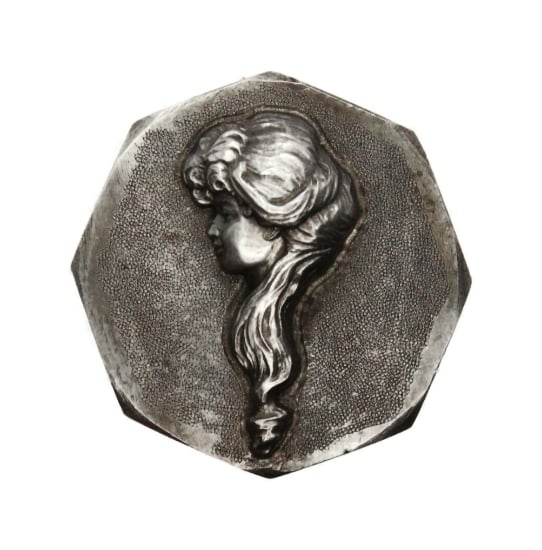 Picture of Impression Die Woman with Pony Tail