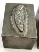 Picture of Impression Die Textured Feather Pair