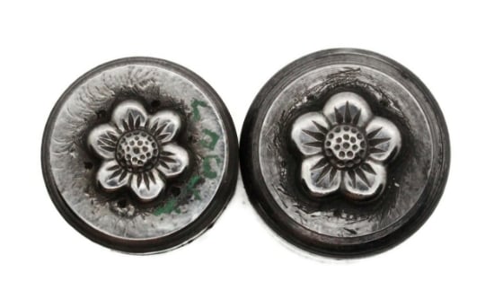 Picture of Impression Die Water Daisy Pair