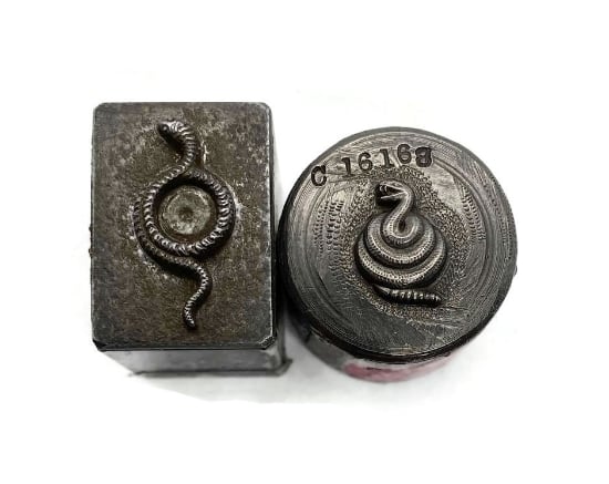 Picture of Impression Die Coiled Serpents Shotplate
