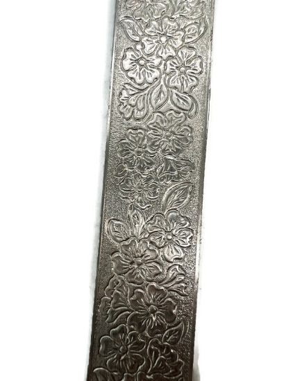 Picture of Dotted florals silver wire