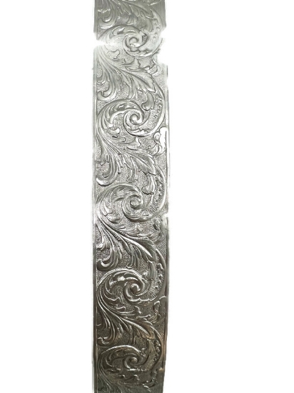 Picture of Large scrollwork silver wire