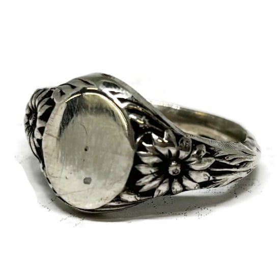 Picture of Sterling Silver Stamping Flower Ring