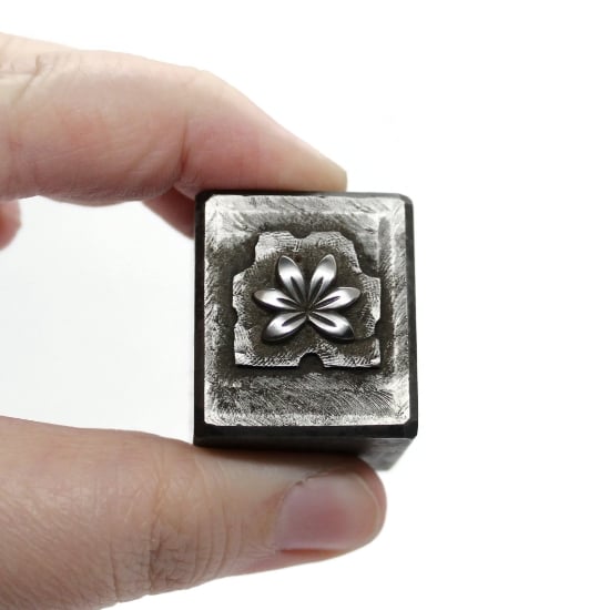 Picture of Impression Die Six Sideways Petals