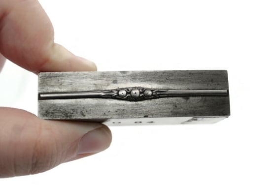 Picture of Impression Die Dainty Three-Setting Ring