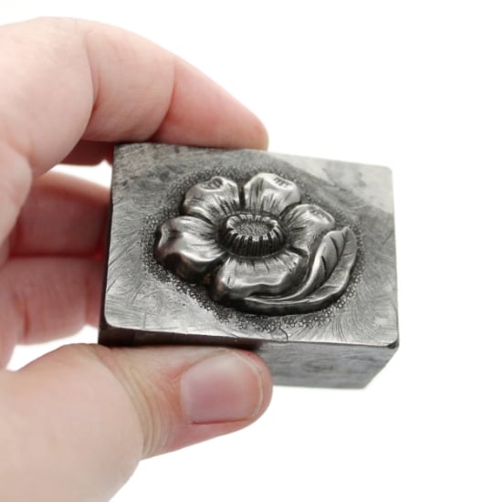 Picture of Impression Die Large Lapel Flower