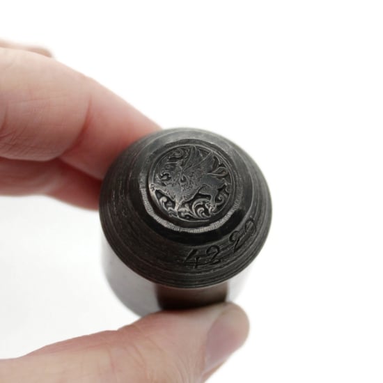 Picture of Impression Die Griffon Button
