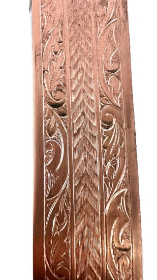 Picture of Flowing chevron copper wire