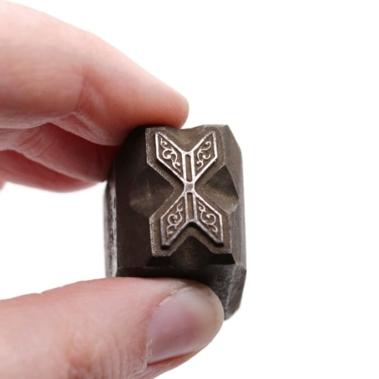 Picture of Impression Die Mirrored Fletching