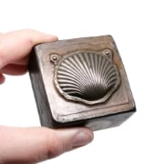 Picture of Impression Die Large Clam Shell