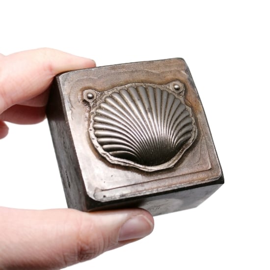 Picture of Impression Die Large Clam Shell