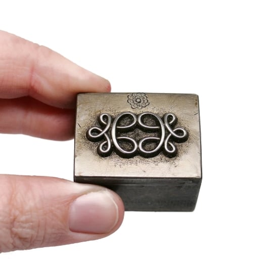 Picture of Impression Die Mirrored Wire Link