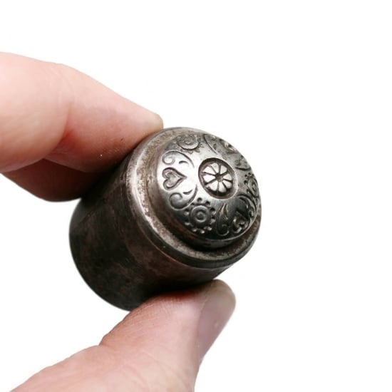 Picture of Impression Die Love and Flower Power Button