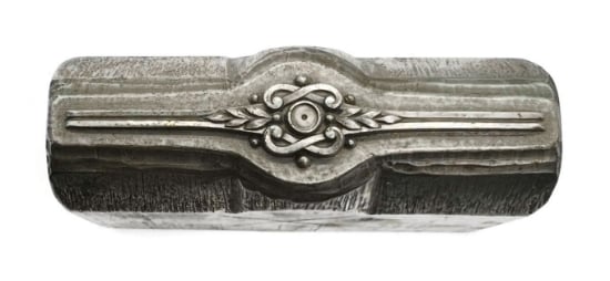 Picture of Impression Die Ribbon and Leaves Simplicity