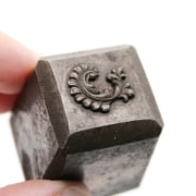 Picture of Impression Die Flourish Leaf with Sprouts