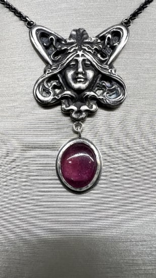 Picture of Unger brothers pendant