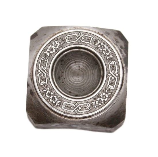 Picture of Impression Die French Floral Guilloche Bezel