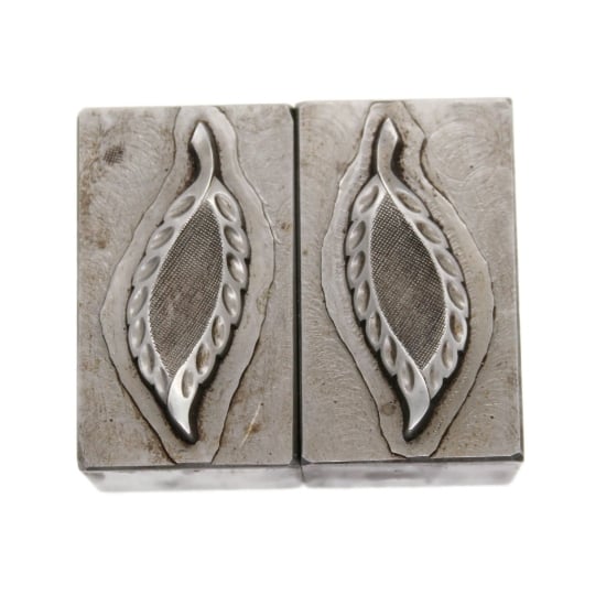 Picture of Impression Die Textured Abstract Leaf Pair