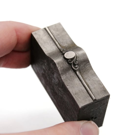 Picture of Impression Die Dainty Spiral Humpback Ring