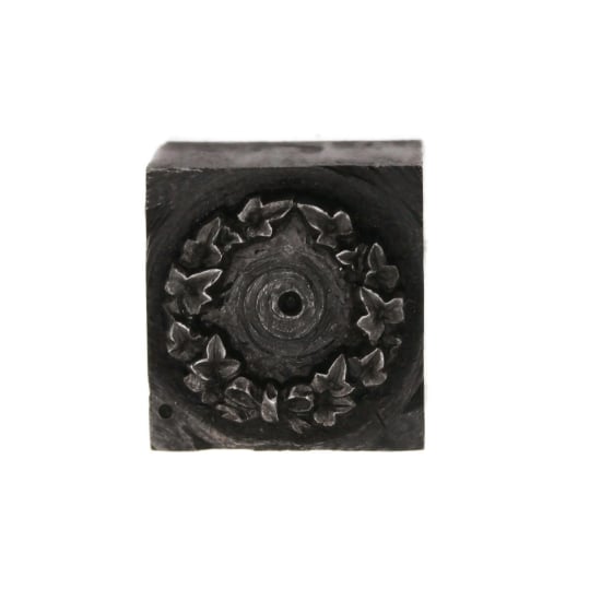 Picture of Impression Die Tree Star Wreath