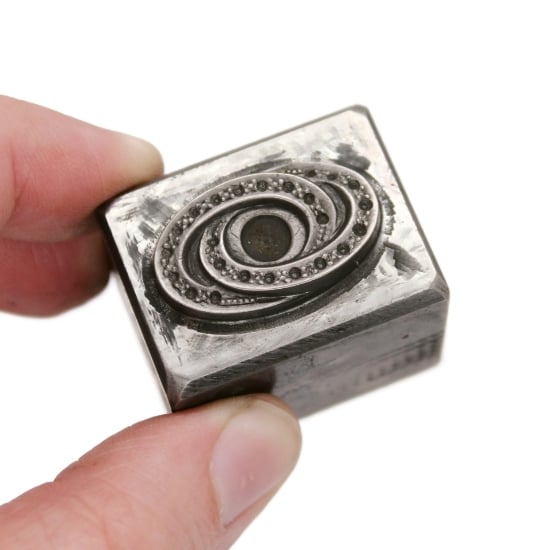 Picture of Impression Die Magic Ovals with Settings