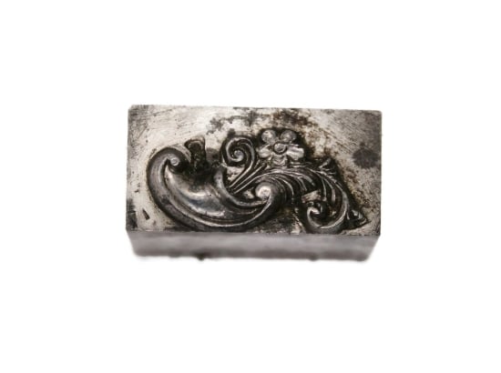 Picture of Impression Dies Little Floral Flourish