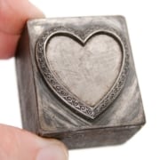 Picture of Impression Die Roiling Border Heart