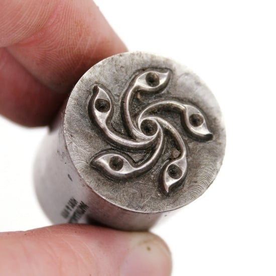 Picture of Impression Die Forested Whirl with Stone Settings