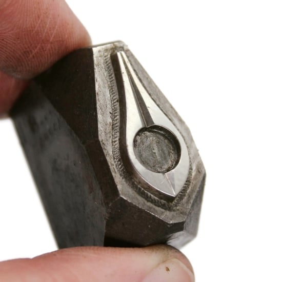 Picture of Impression Die Split Teardrop with Circular Center