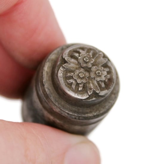 Picture of Impression Die Floral Trifect Button