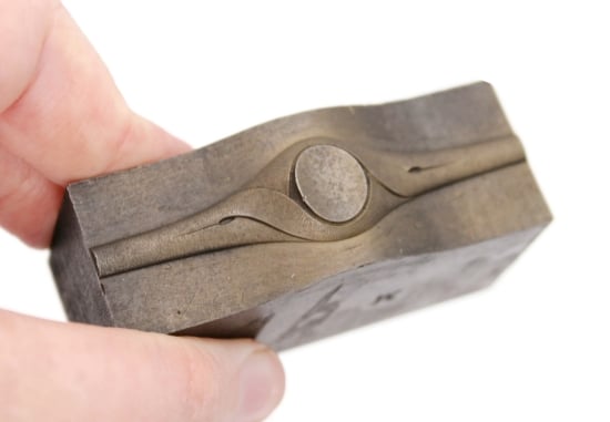 Picture of Impression Die Thick Twisting Humpback Ring